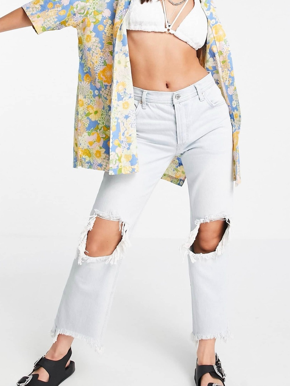 We The Free Vintage Wash Distressed Jeans